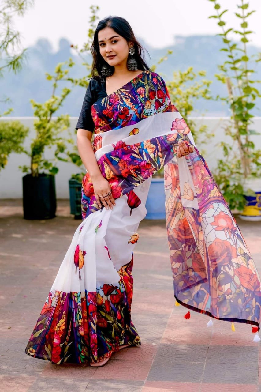 ডিজিটাল প্রিন্ট চান্দুরি সিল্ক শাড়ি